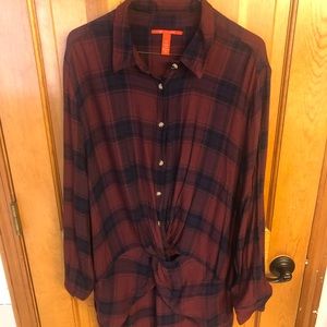 Hi/Lo Plaid shirt